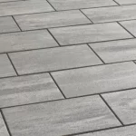 Lörrach Platte grau nuanciert_Art. Nr. 0268_Ausstellung Nr. 052